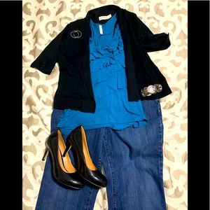 Xhilaration Teal ruffled tank